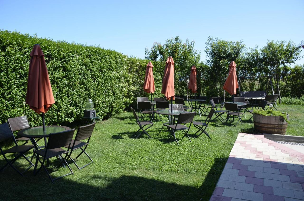 Casa Eden Hotel Costinesti Exterior photo