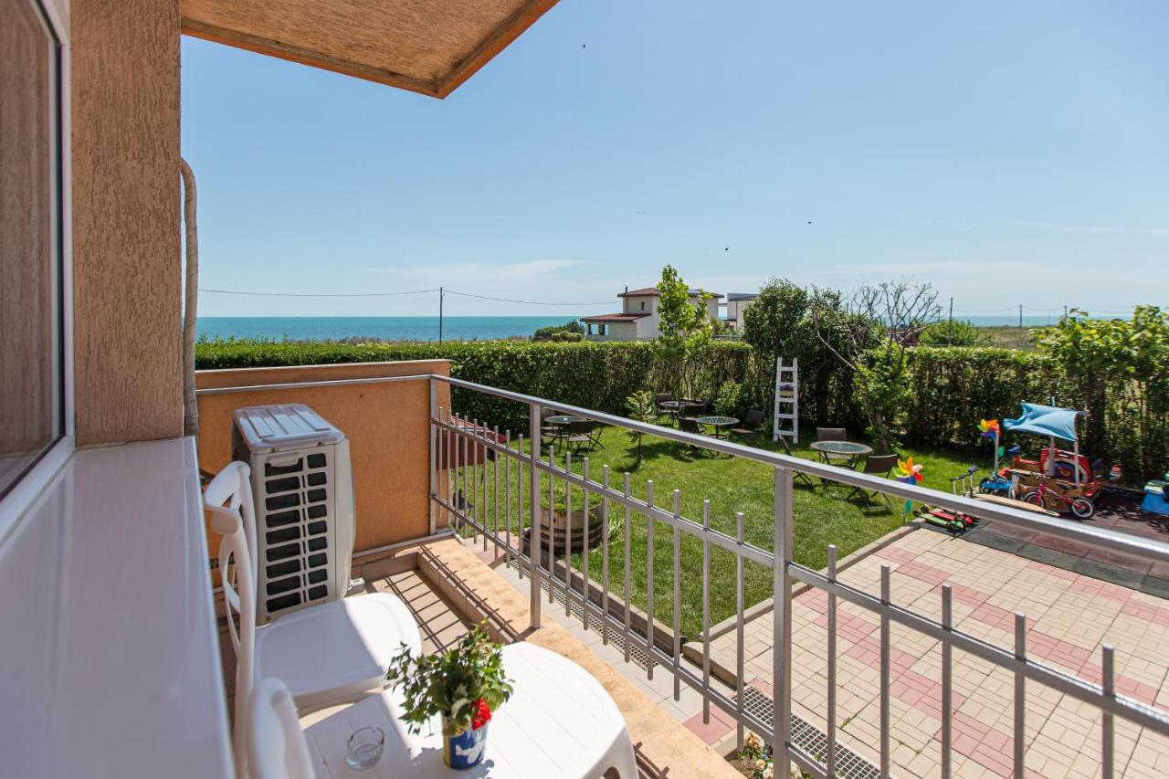 Casa Eden Hotel Costinesti Exterior photo