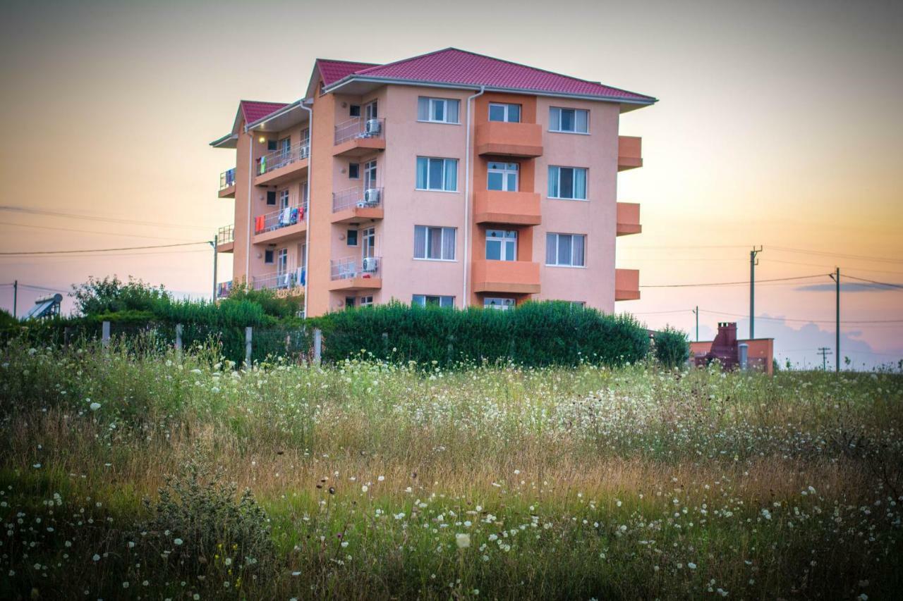 Casa Eden Hotel Costinesti Exterior photo
