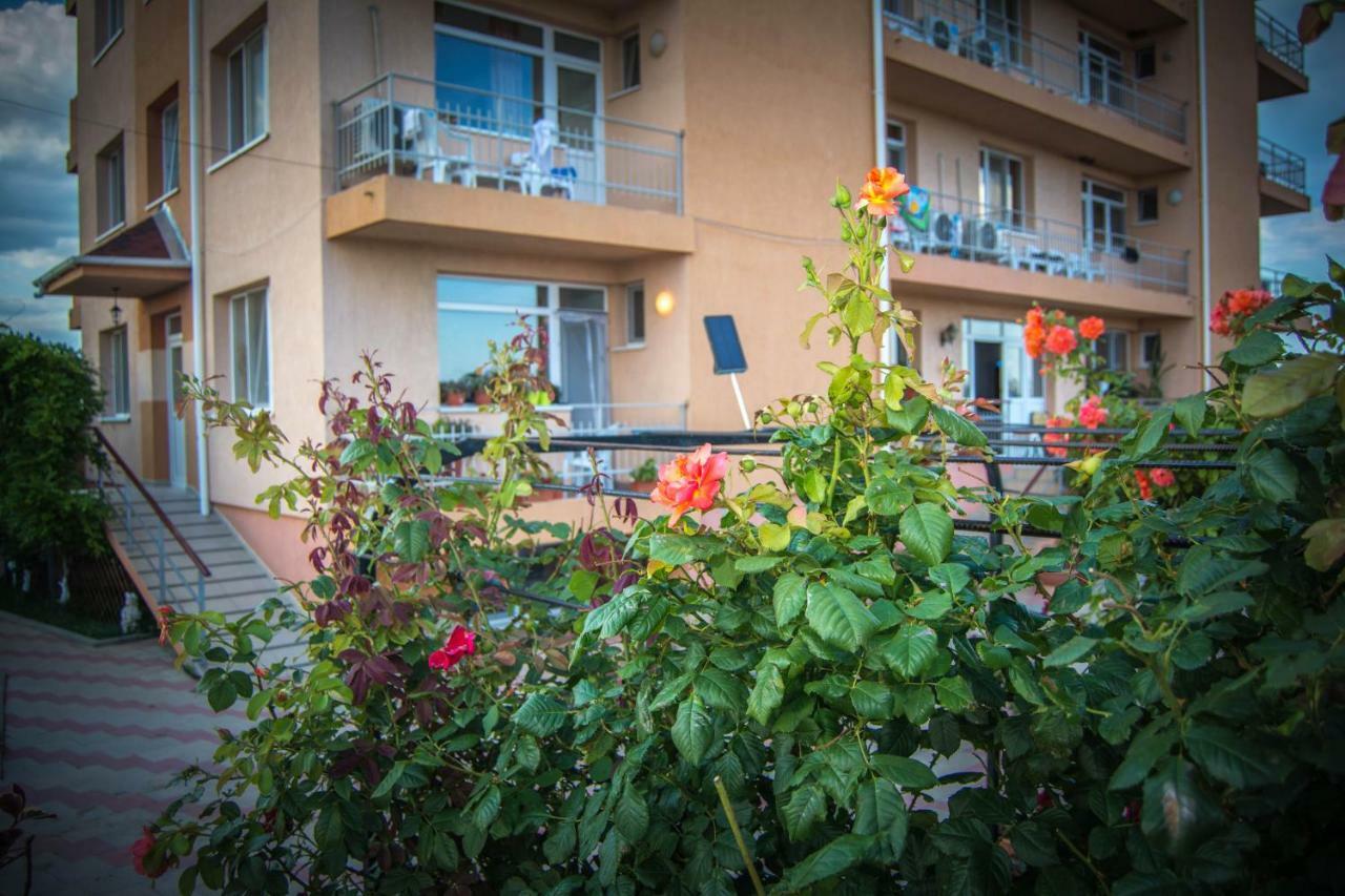 Casa Eden Hotel Costinesti Exterior photo